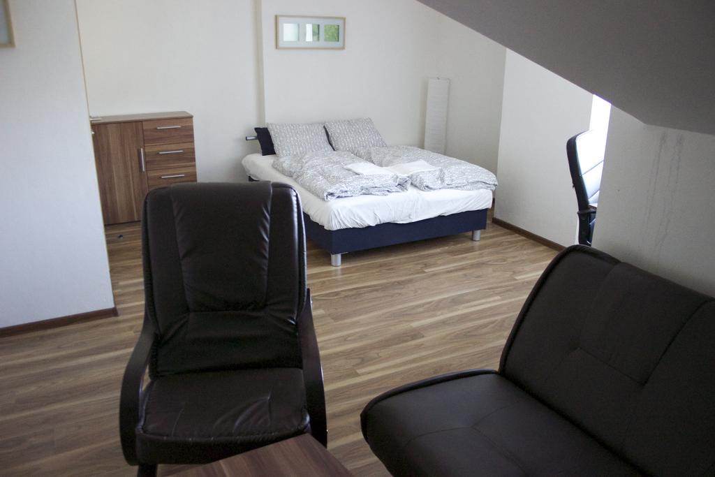 Apartmenty Patris 塔特兰斯卡斯特拉 外观 照片